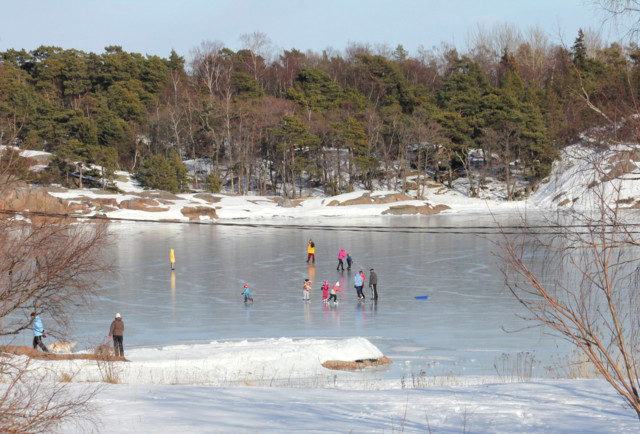 Hanko%20j%C3%A4%C3%A4ll%C3%A4%204-normal