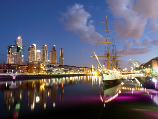 Buenos-Aires-Skyline-by-Puerto-Madero-Ni