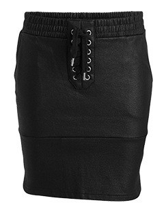 blackskirt.jpg