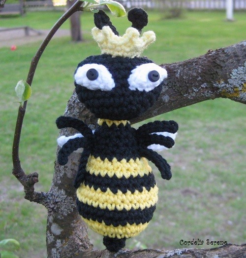 queenbee005.jpg