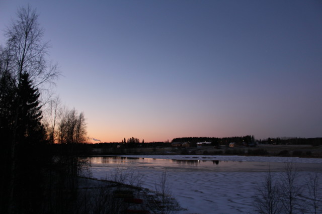 2015.12.27.%20Aurinko%20nousee%20%281%29