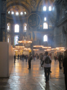 Hagia Sofia sisältä.JPG