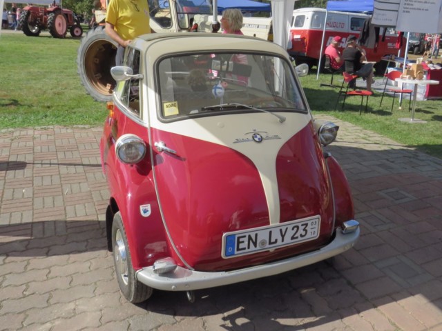 170%20BMW%20Isetta%20300%201960.jpg