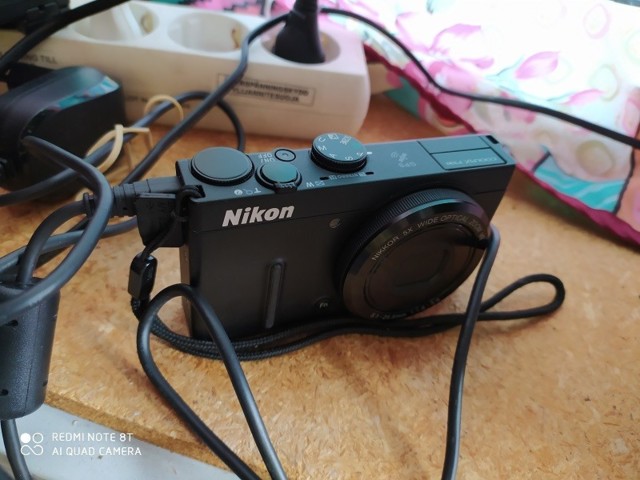 Nikon1.jpg