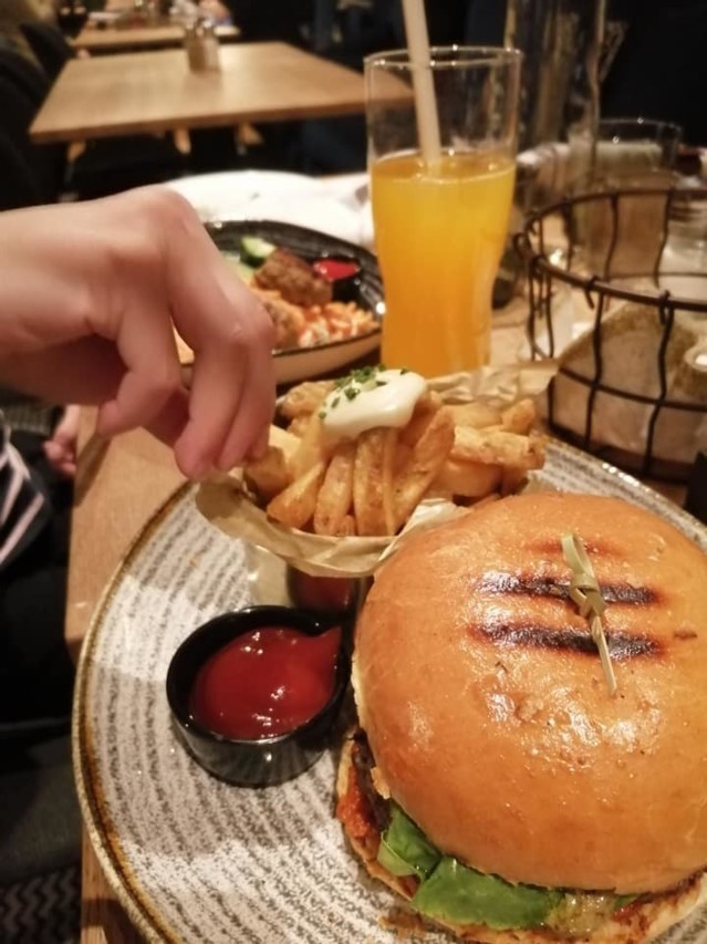 burger9.jpg
